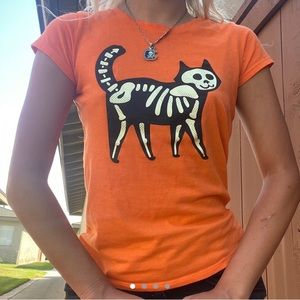 SOLD glow in the dark skeleton cat shirt 🧡 🐈